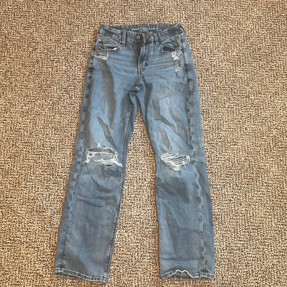 Brand NEW without Tags. American Eagle Jeans. Size 6R. - Picture 2 of 5